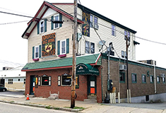 Butler Realty negotiates sale of <br>5,000 s/f pub - $825,000